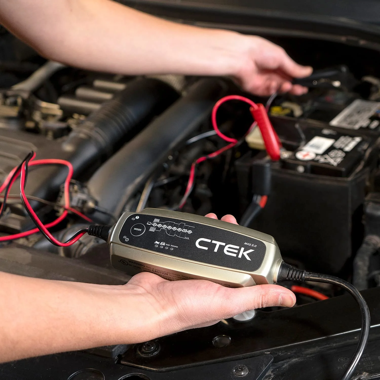 CTEK MXS 5.0 Smart Charger Trickle Charger Auto Car Stop Dead Batteries